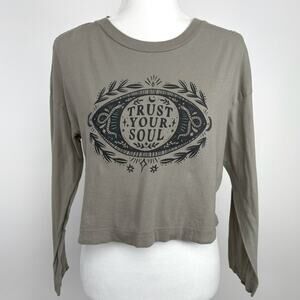 Amuse Society Long Sleeve Cropped Graphic Print Top Size XS Boho Witchy Casual